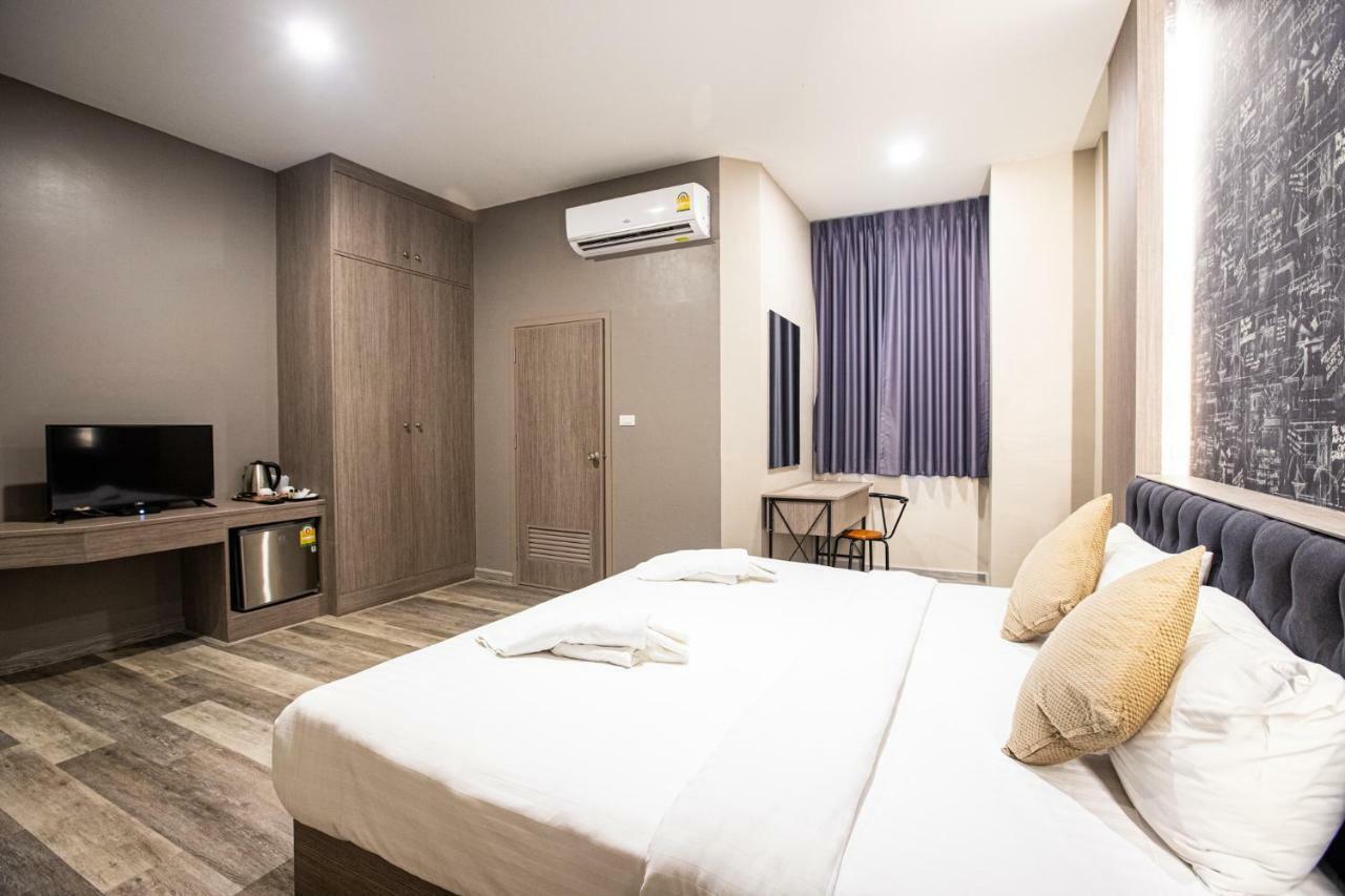 Tara Park Resotel Rangsit Экстерьер фото